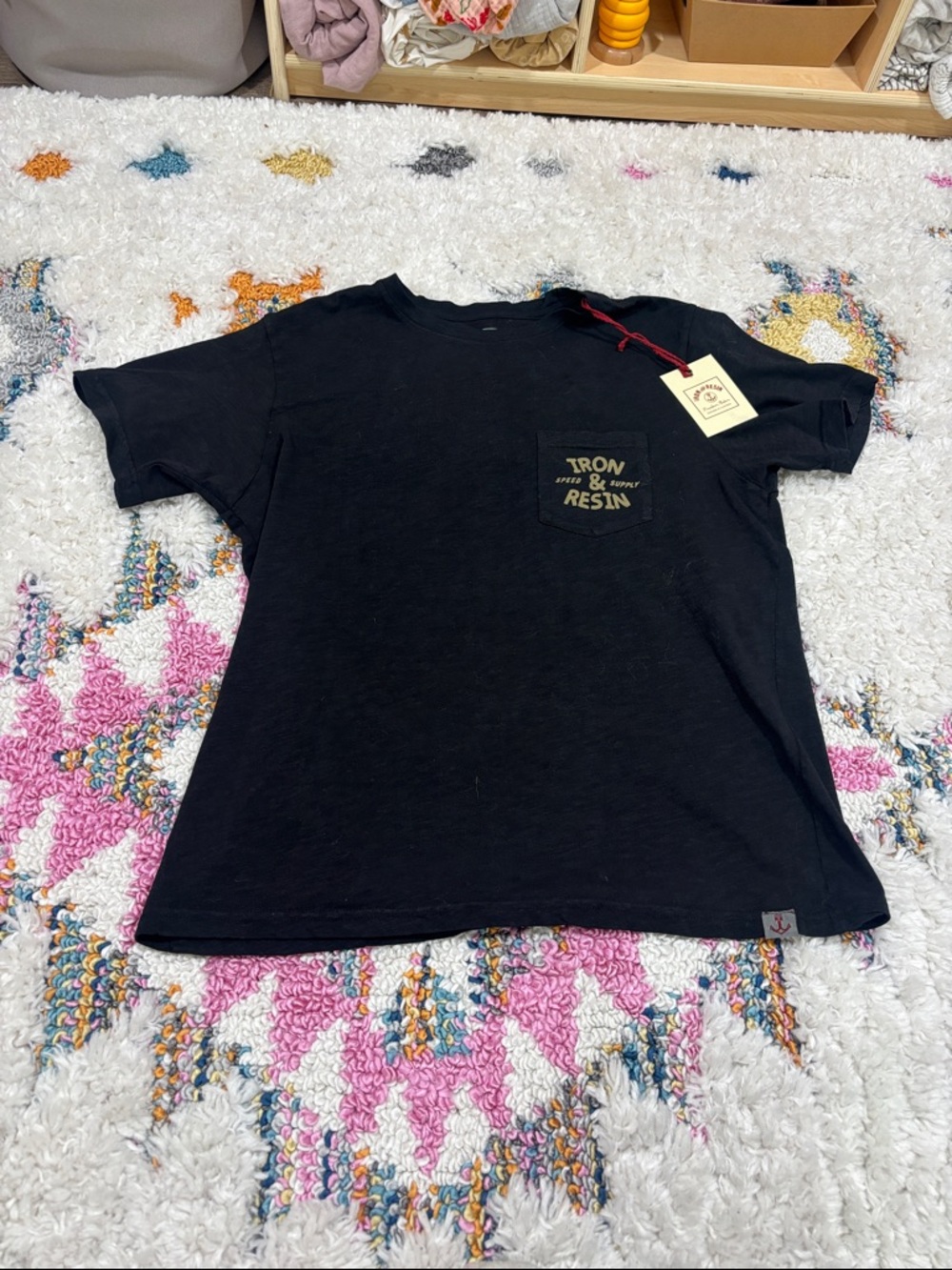 Iron & Resin T-shirt
